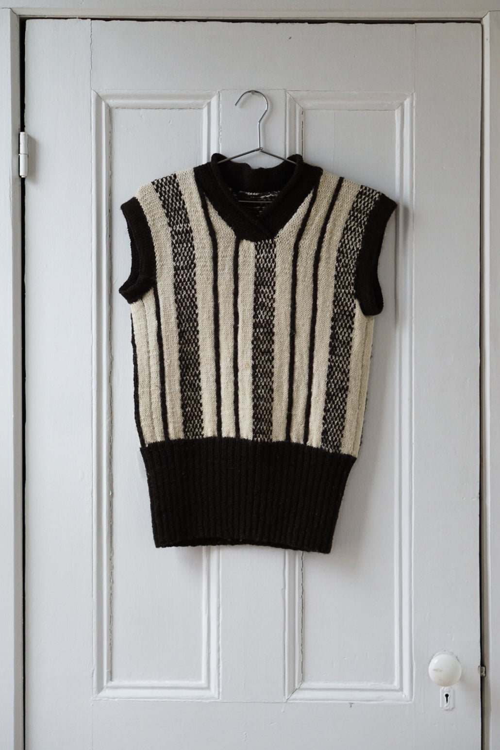 Cocoa and Cream Wool Sweater Vest | Size S/M