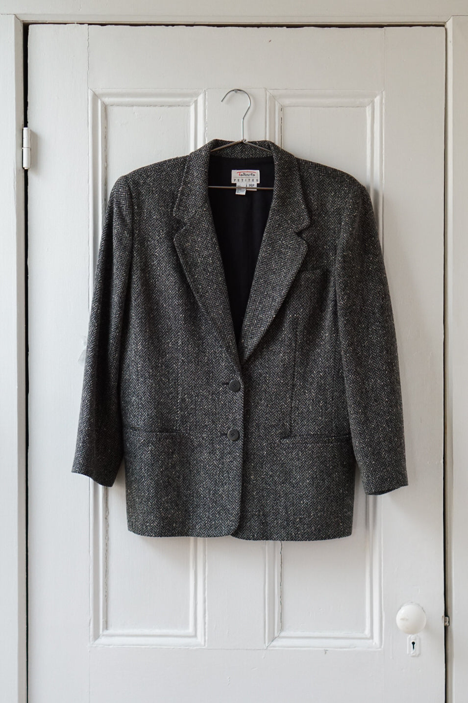 Fossil Gray Herringbone Wool Blazer | Size M