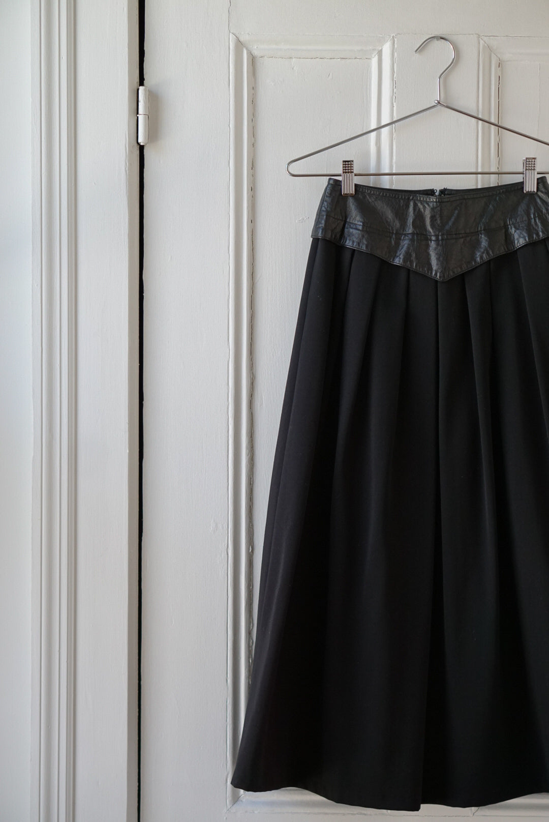 Pure Wool Black Midi Skirt | Size XS/S