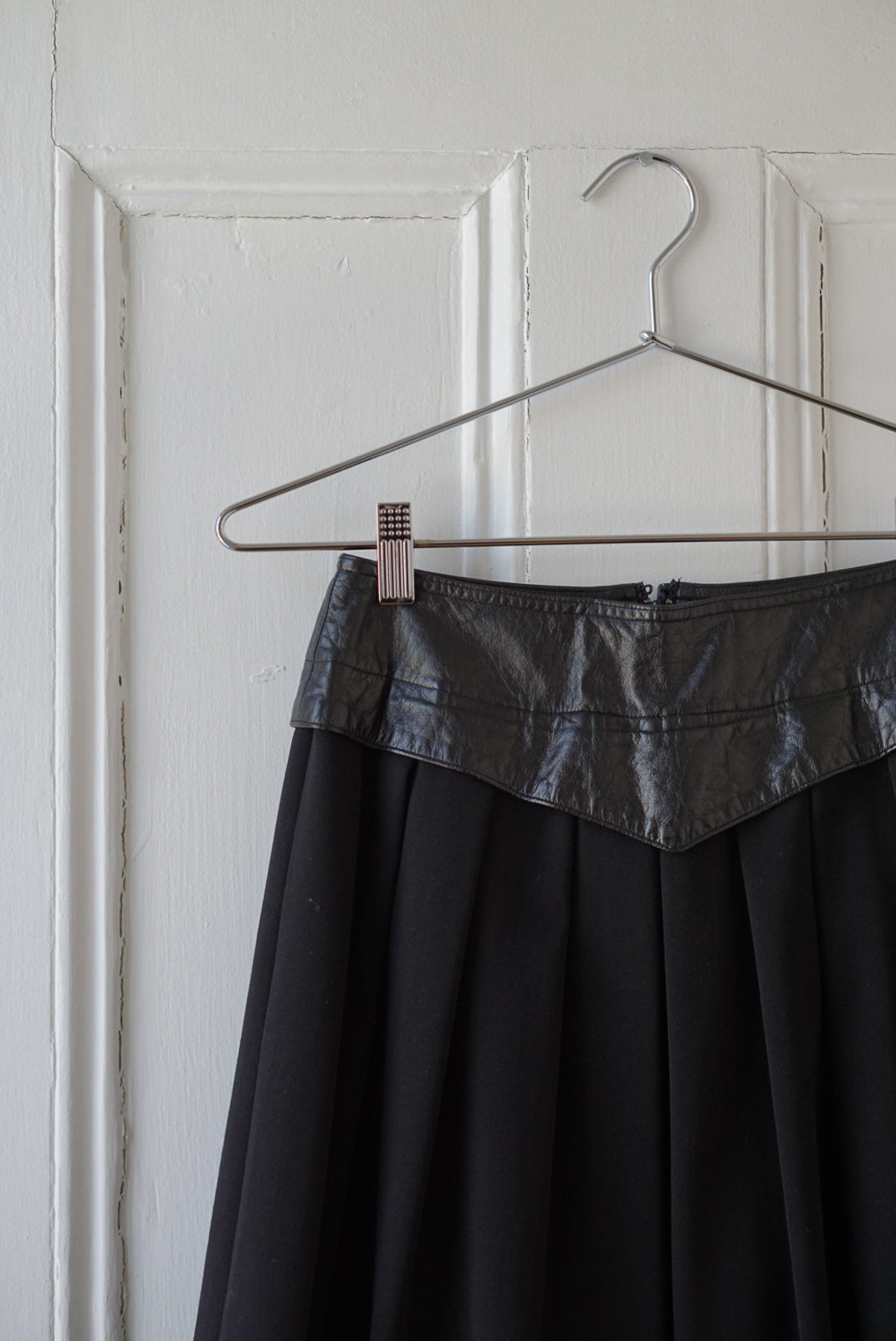 Pure Wool Black Midi Skirt | Size XS/S