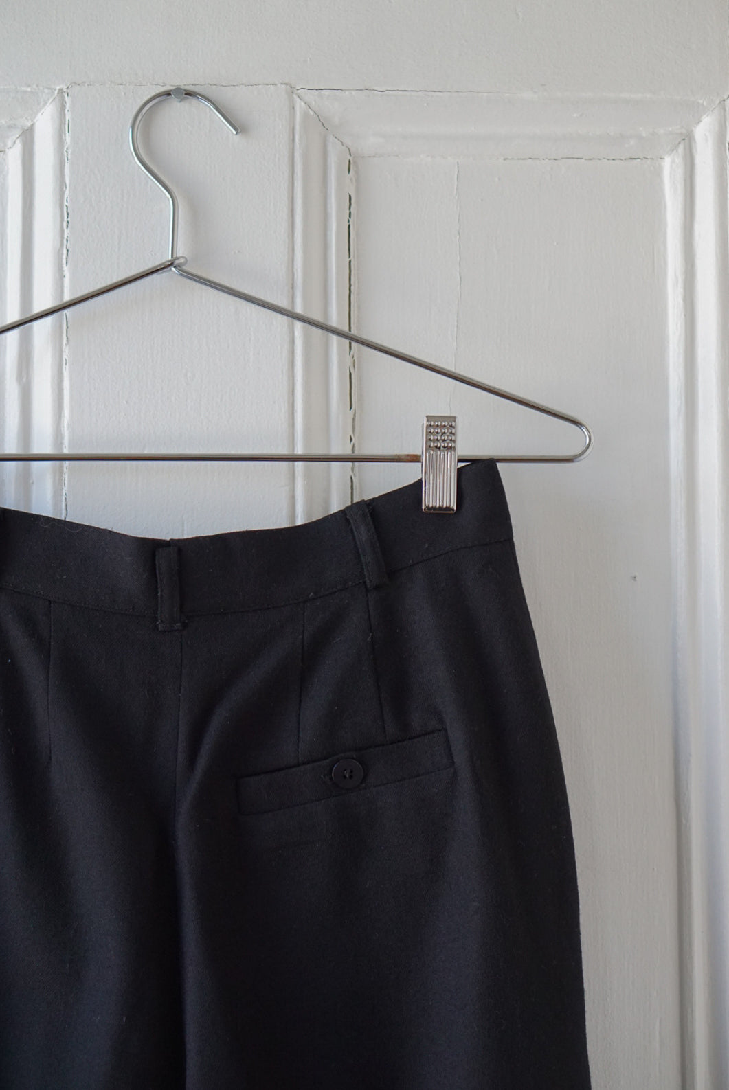 Black Pleated Bow Leg Trousers | Size 28/29