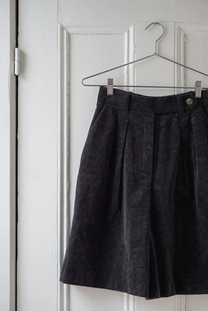 Ebony Black Velvet Culottes Shorts | Size 26/27