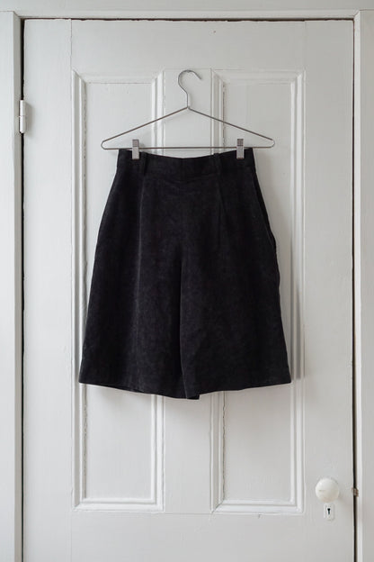 Ebony Black Velvet Culottes Shorts | Size 26/27